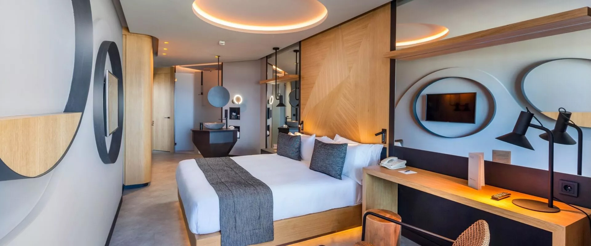 Hotel Bhavya Interior